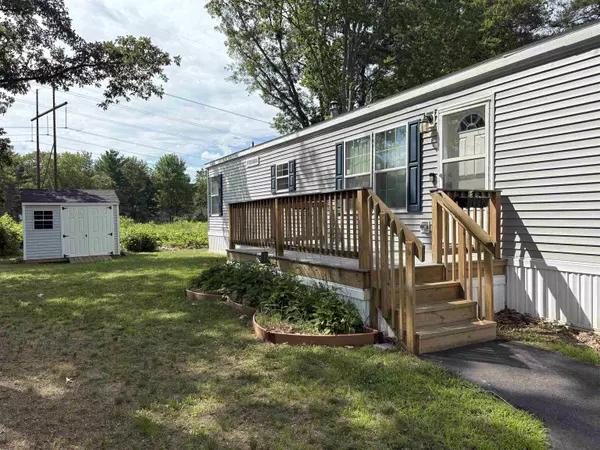 Rochester, NH 03867,43 Melrose DR