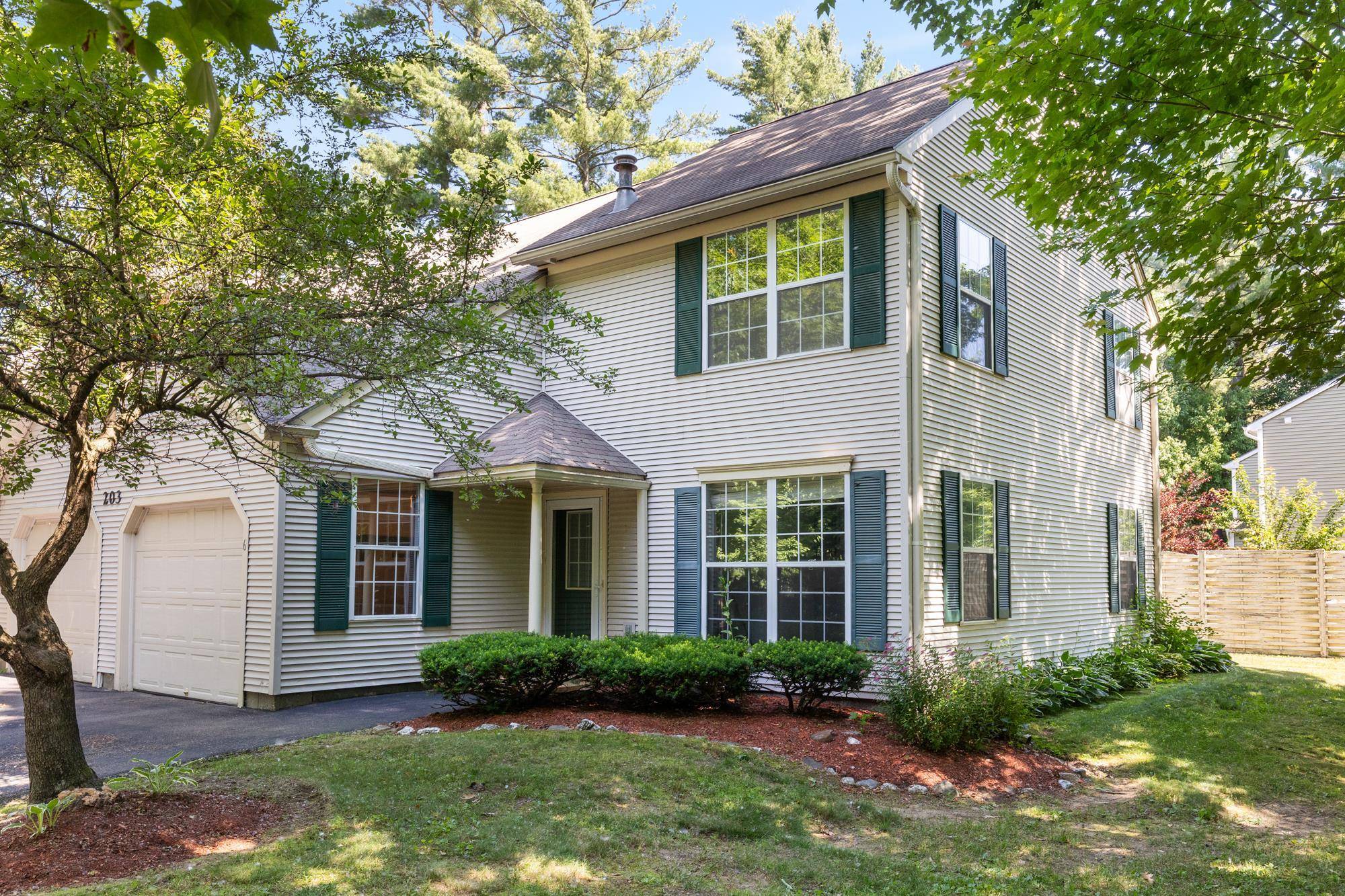 203 Deer LN #6, Colchester, VT 05446