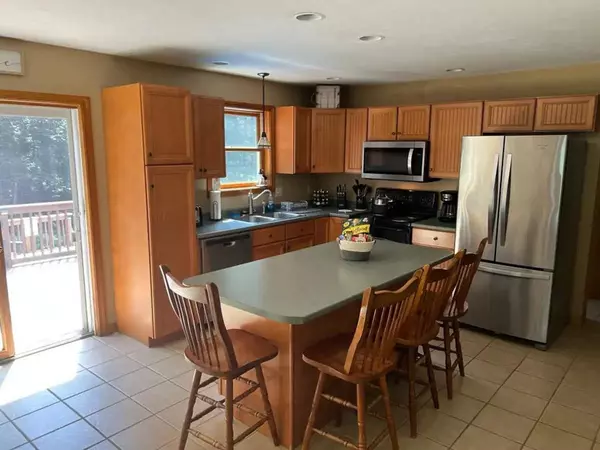 Wolfeboro, NH 03894,61 Westwood DR