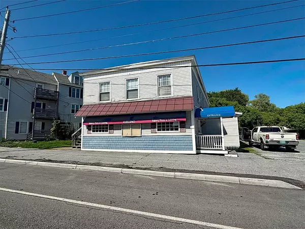 86 Strongs AVE, Rutland City, VT 05701
