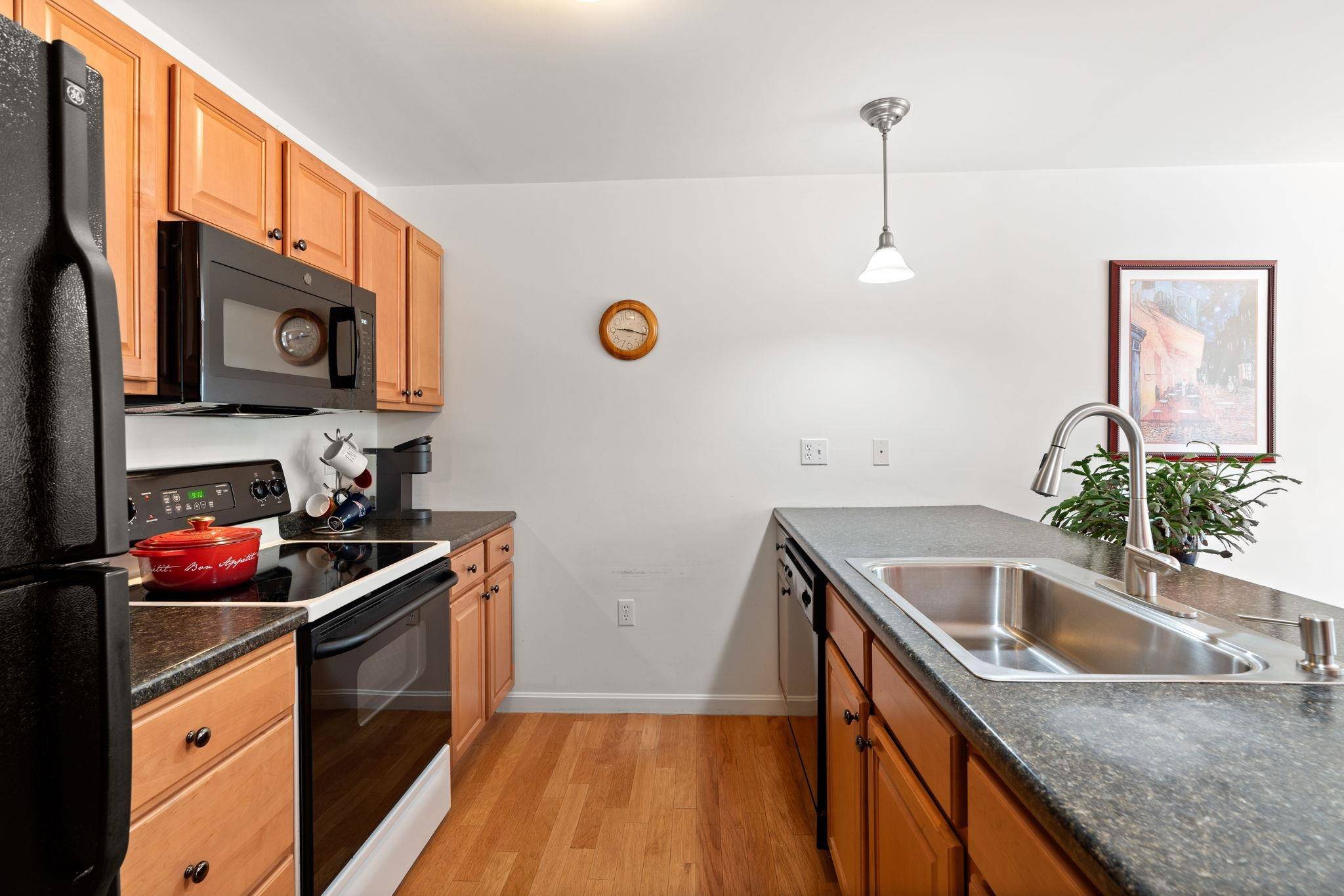 Exeter, NH 03833,3 Stonewall WAY #B