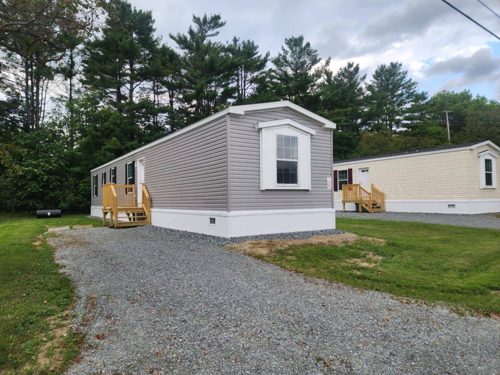 81 Cramton RD #L-16, Castleton, VT 05735