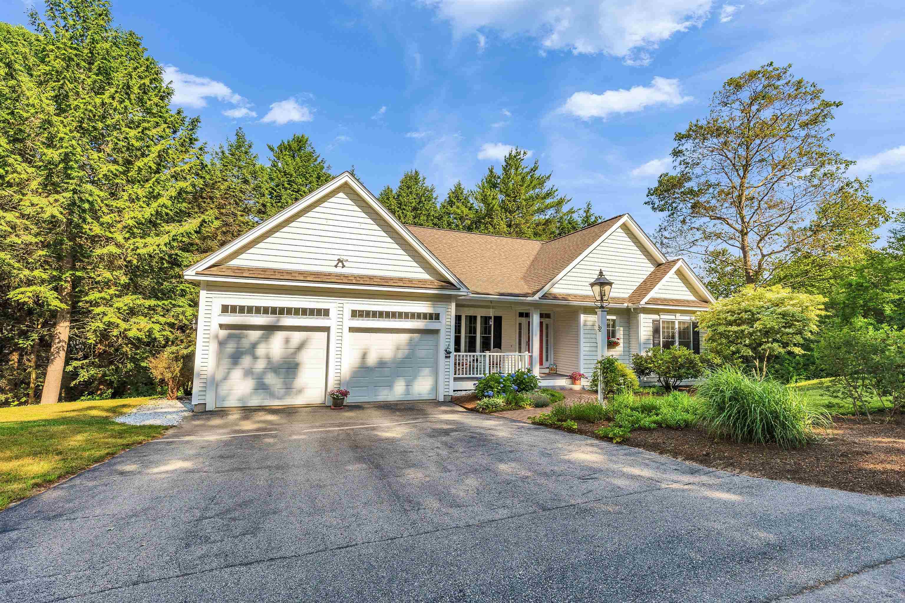 32 Robbe Farm RD, Peterborough, NH 03458