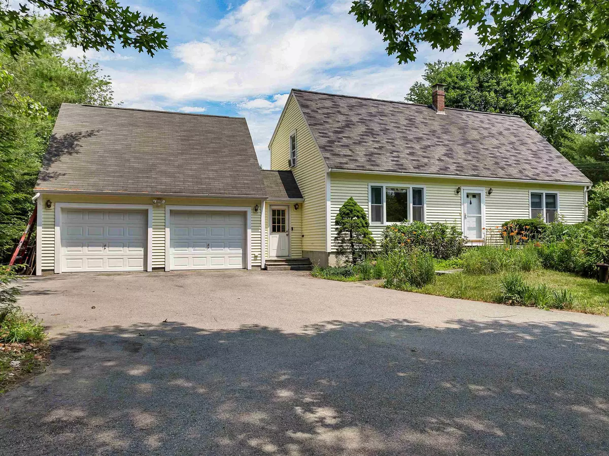 Lee, NH 03861,1 Riverside Farm DR