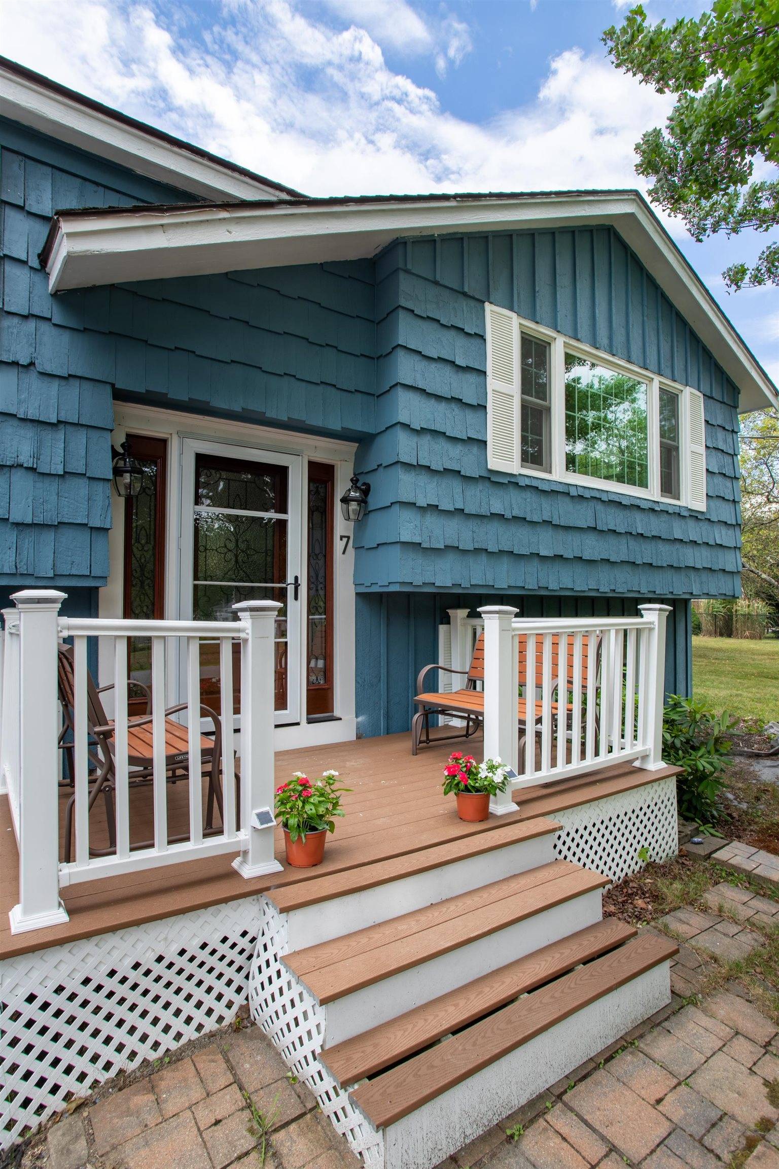 Hampton, NH 03842,7 Morrill ST