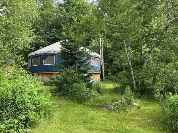 4 Dodge RD, Elmore, VT 05657