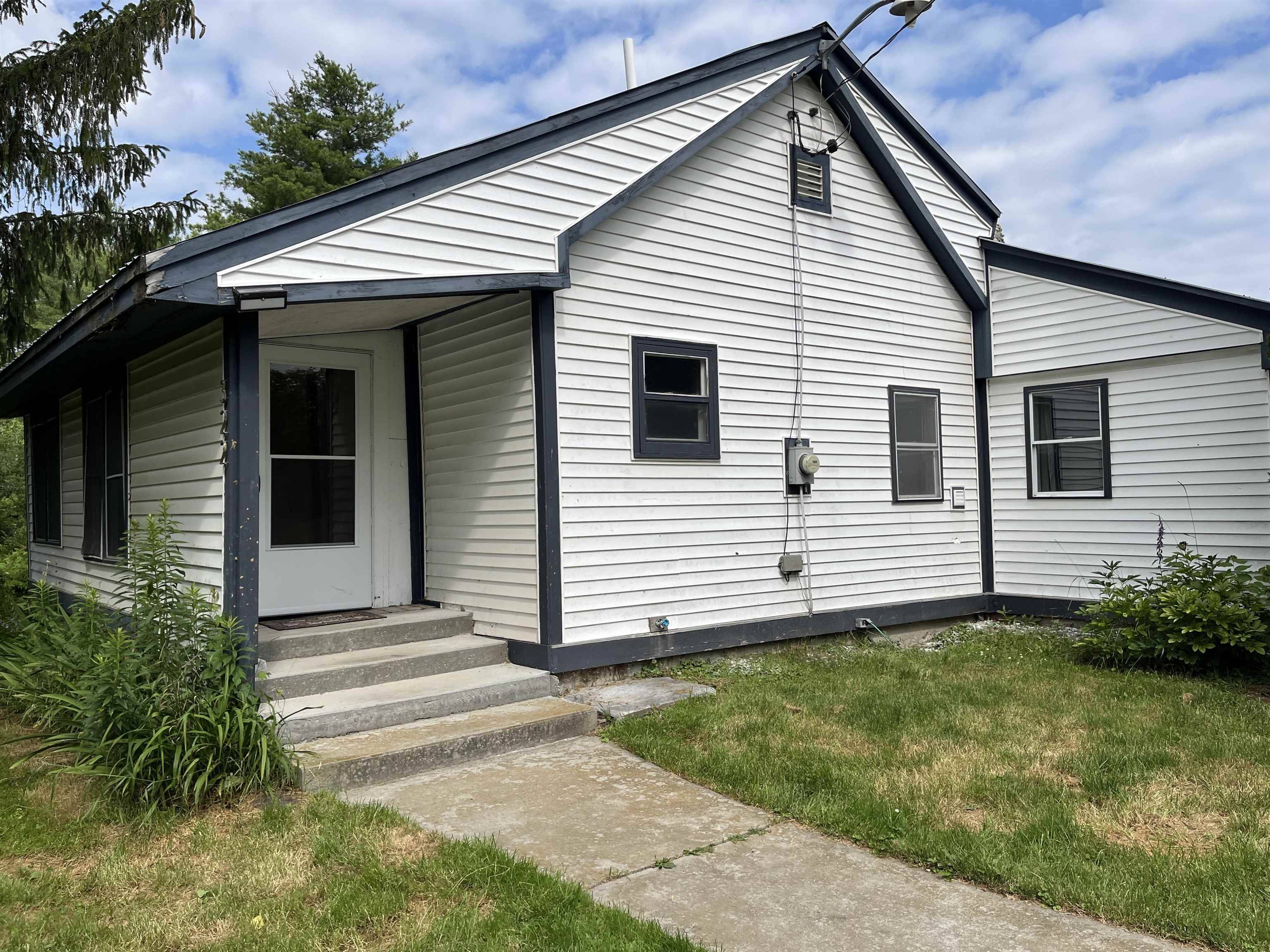 New Haven, VT 05472,322 Belden Falls RD