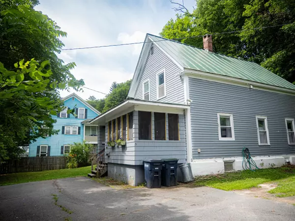 Windsor, VT 05089,31 Maple ST