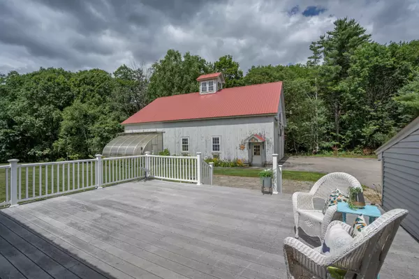 Loudon, NH 03307,25 Oak Hill DR