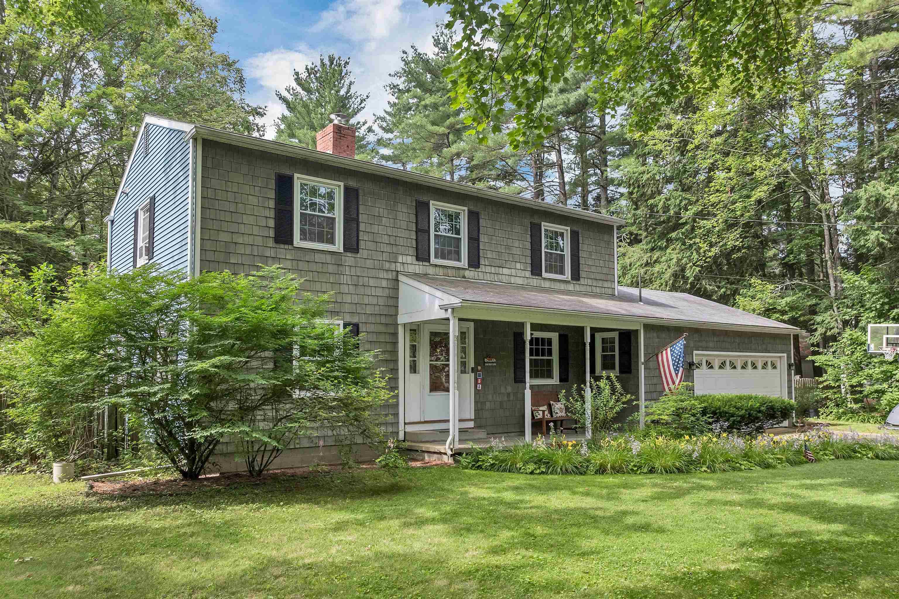Hopkinton, NH 03229,121 Pinewood DR