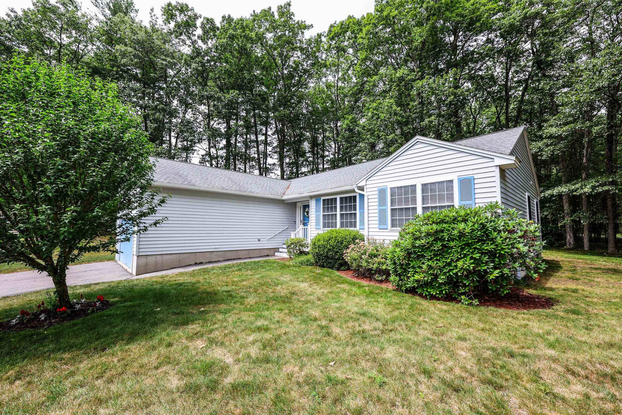 3 Glasgow CIR, Hudson, NH 03051