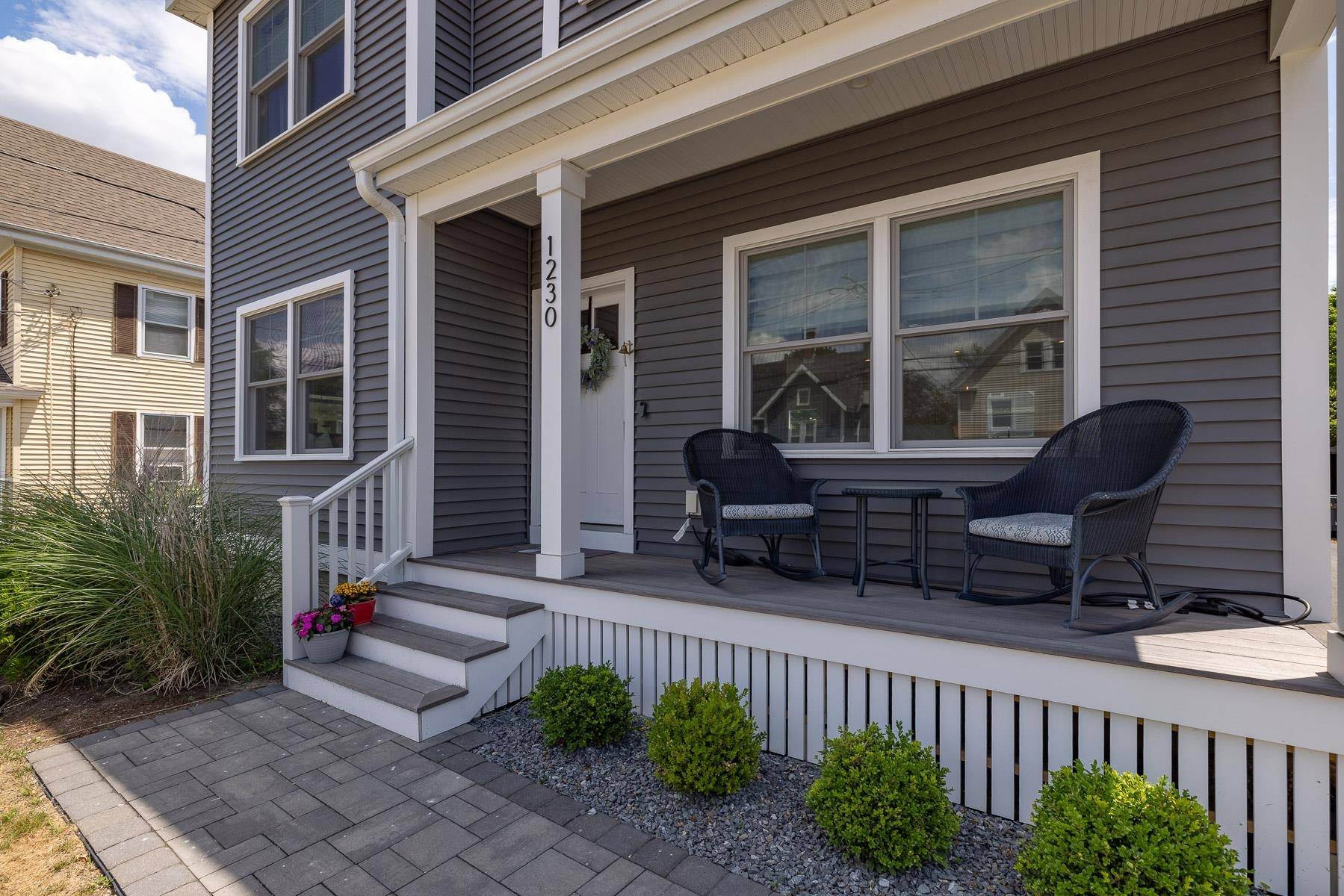 Portsmouth, NH 03801,1230 Islington ST