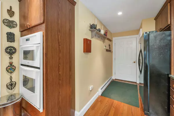 Tuftonboro, NH 03816,2 Oak Leaf AVE