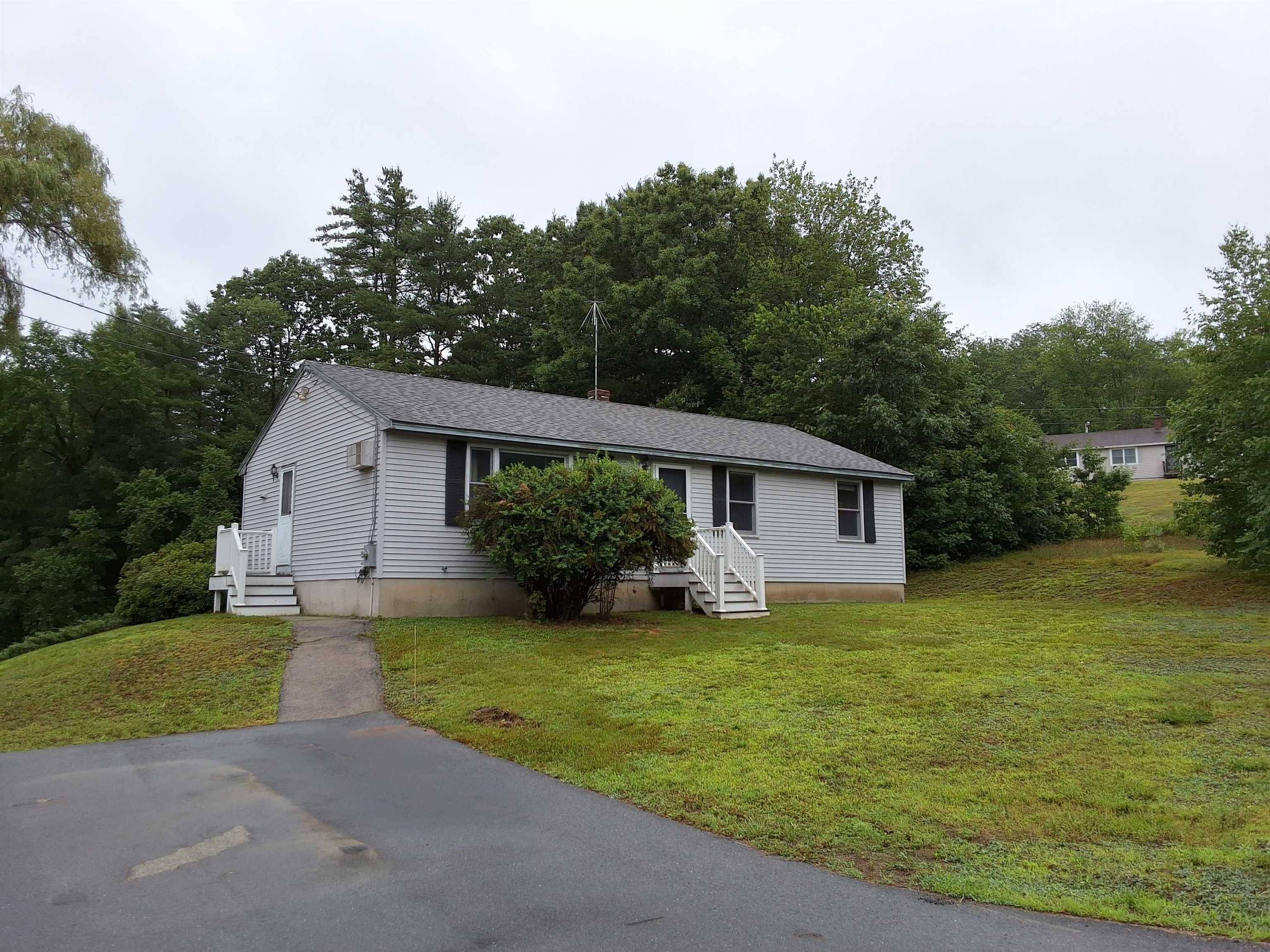 9 Towle Pasture DR, Epsom, NH 03234