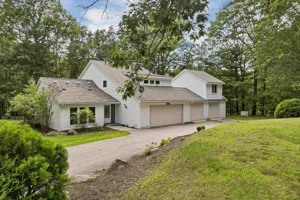 3 Valley DR, Gilford, NH 03249