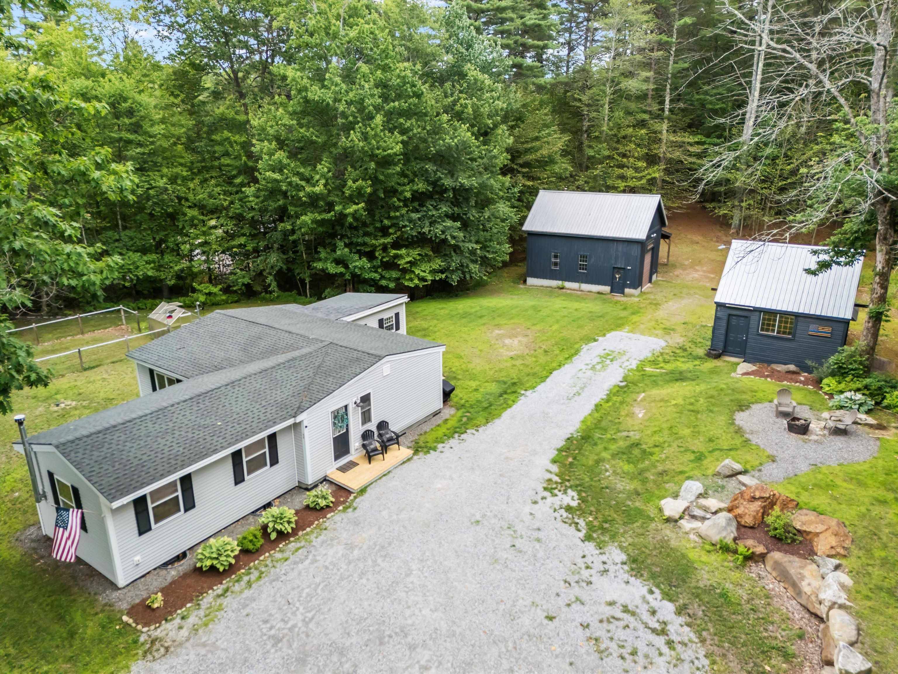 418 Flaghole RD, Salisbury, NH 03268
