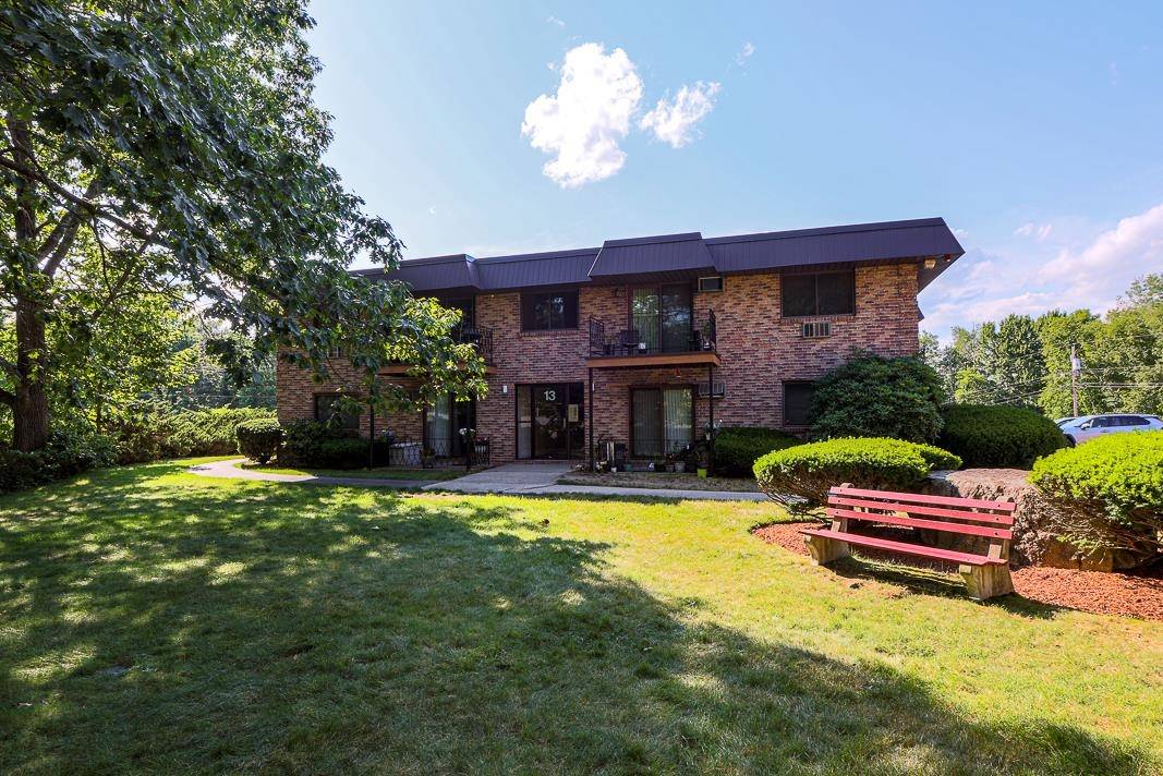 13 Strawberry Bank RD #21, Nashua, NH 03062