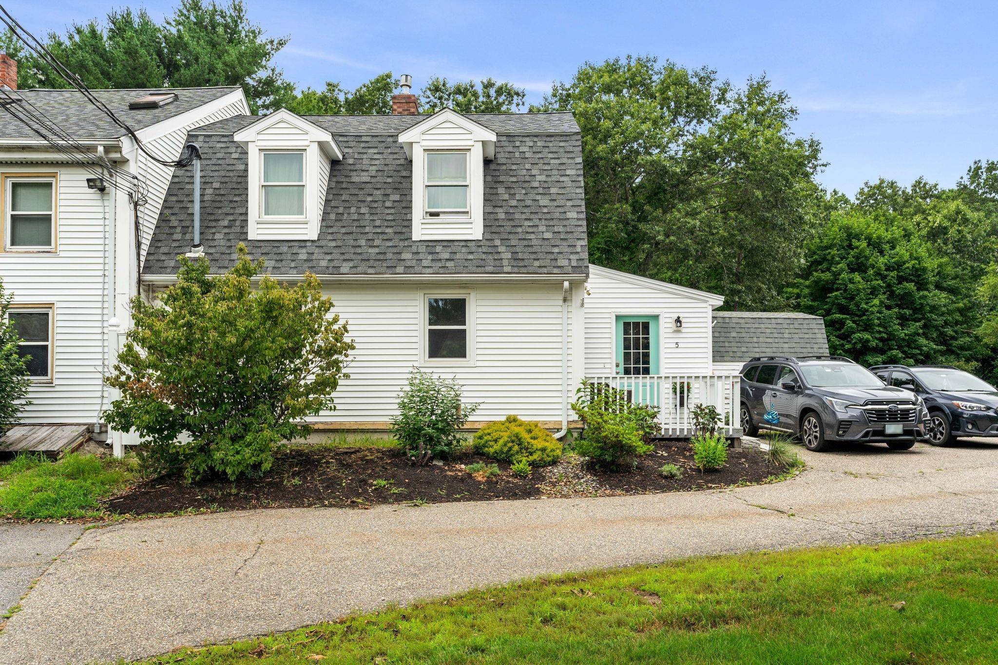 Brentwood, NH 03833,2 River RD #5