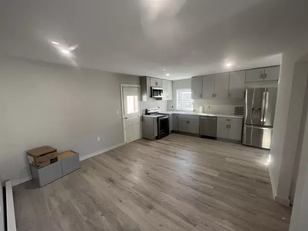 Somersworth, NH 03878,54 Franklin ST