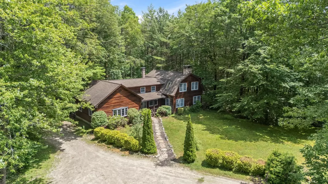 442 Olde Farms RD, Grantham, NH 03753