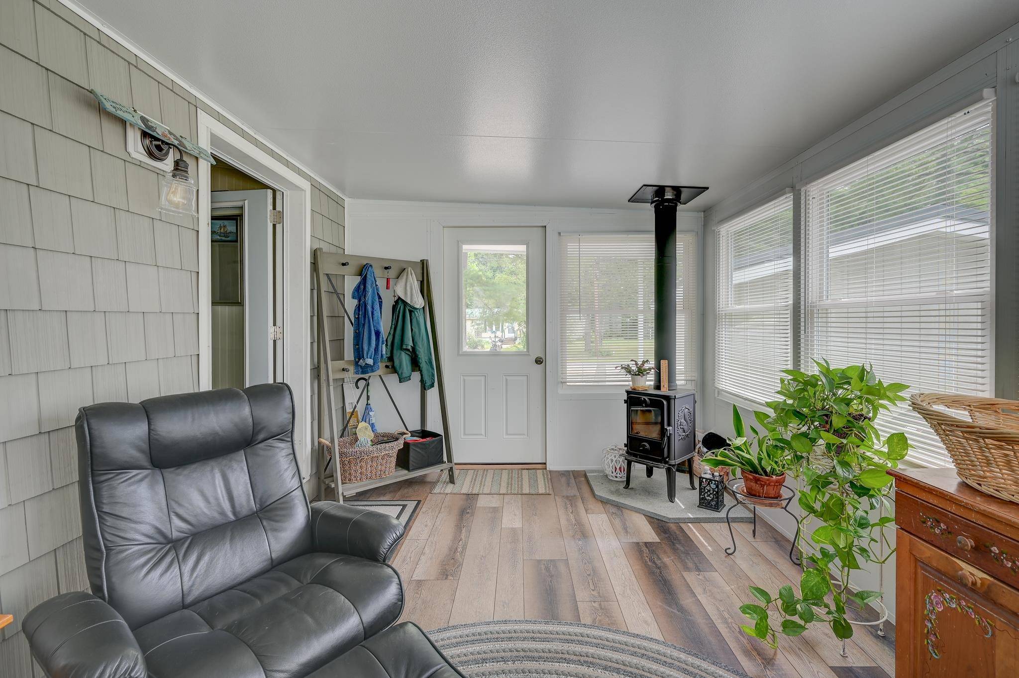 Conway, NH 03818,34 Castle DR