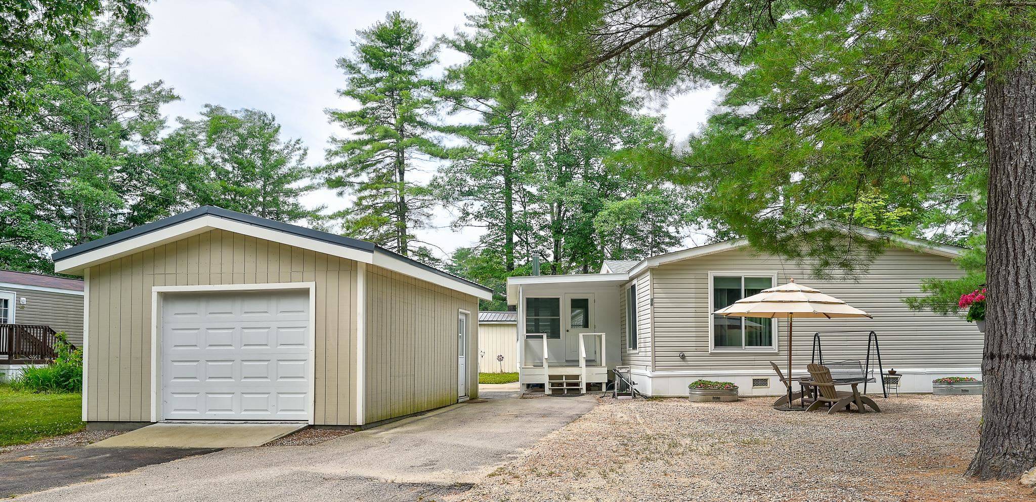34 Castle DR, Conway, NH 03818