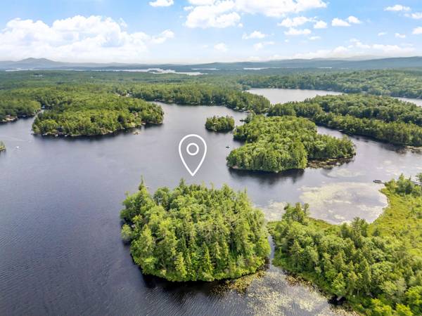 2 Little Badger IS, Moultonborough, NH 03254