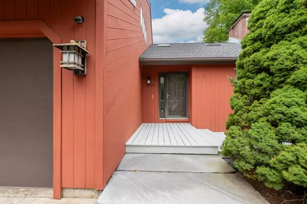 Bedford, NH 03110,99 Birkdale RD