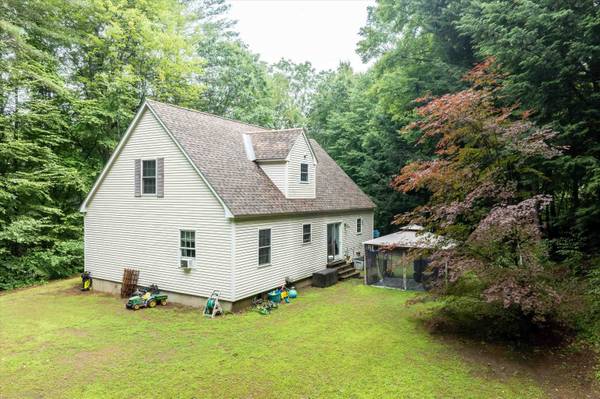 Vernon, VT 05354,155 Woodland RD