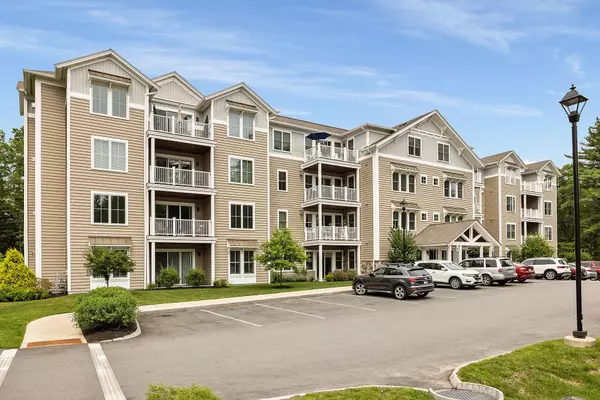 24 Willey Creek RD #405, Exeter, NH 03833