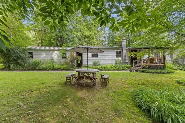 7 Tarbox RD, Jericho, VT 05465