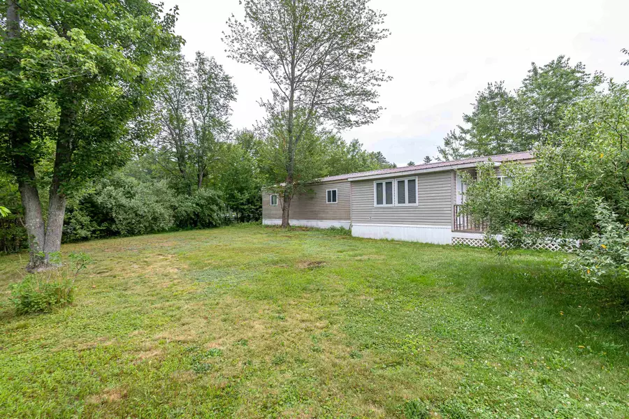 5 Lane DR, Allenstown, NH 03275