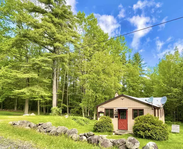 1771 Townshend Dam RD, Wardsboro, VT 05355
