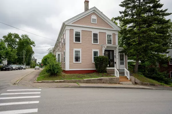 Somersworth, NH 03878,23 Mount Vernon ST