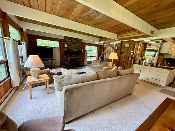 Dover, VT 05356,5 Blackberry LN