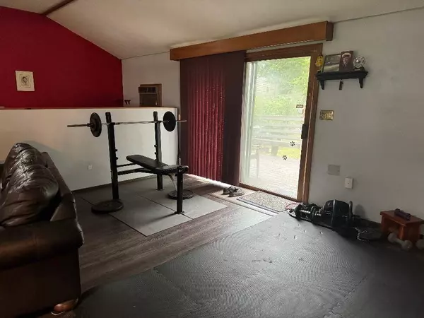 Milford, NH 03055,41 Briarcliff DR