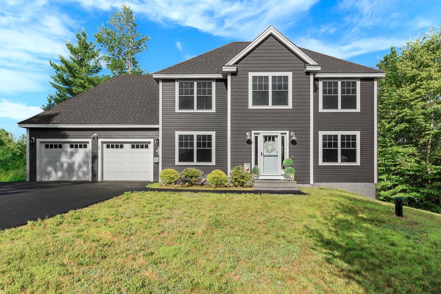 47 Clearview DR, Loudon, NH 03307