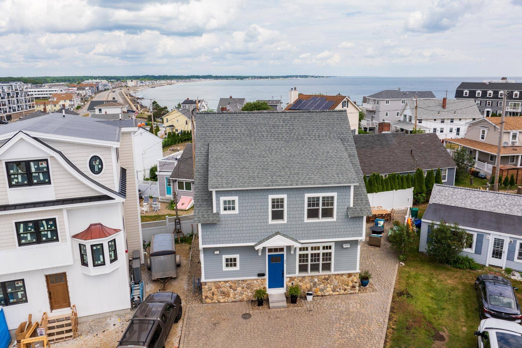 40 Boars Head TER, Hampton, NH 03842