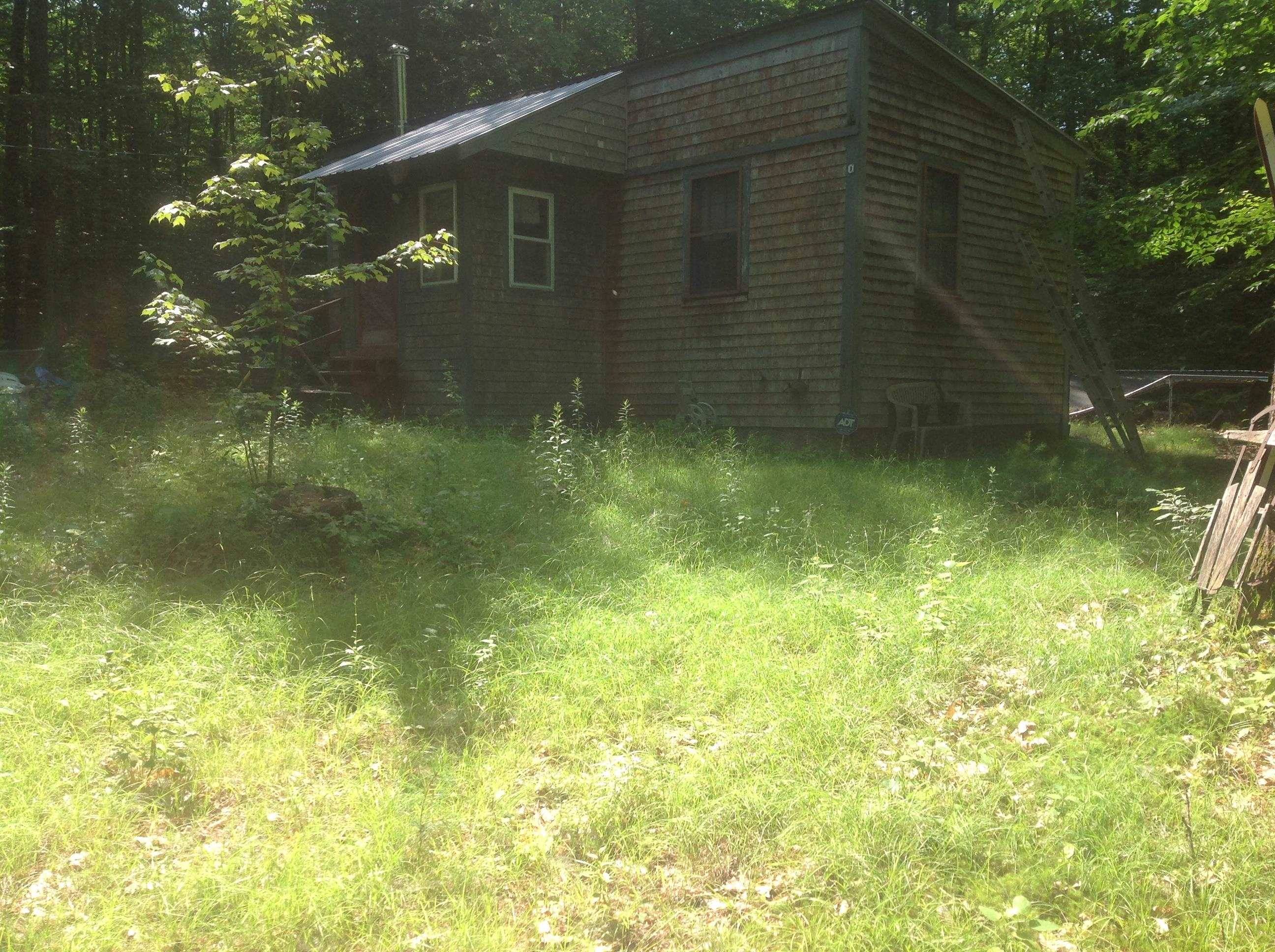 Ossipee, NH 03814,10 Moody Pond RD