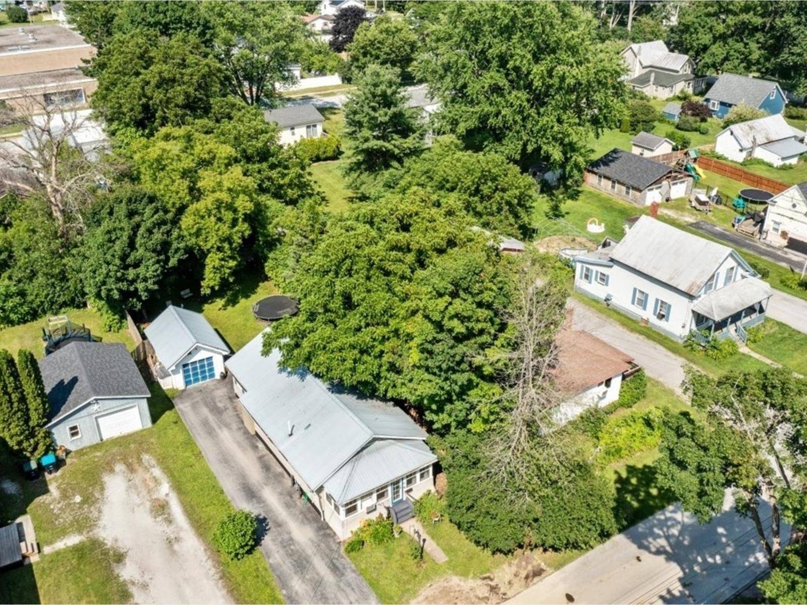 St. Albans City, VT 05478,75 Aldis ST