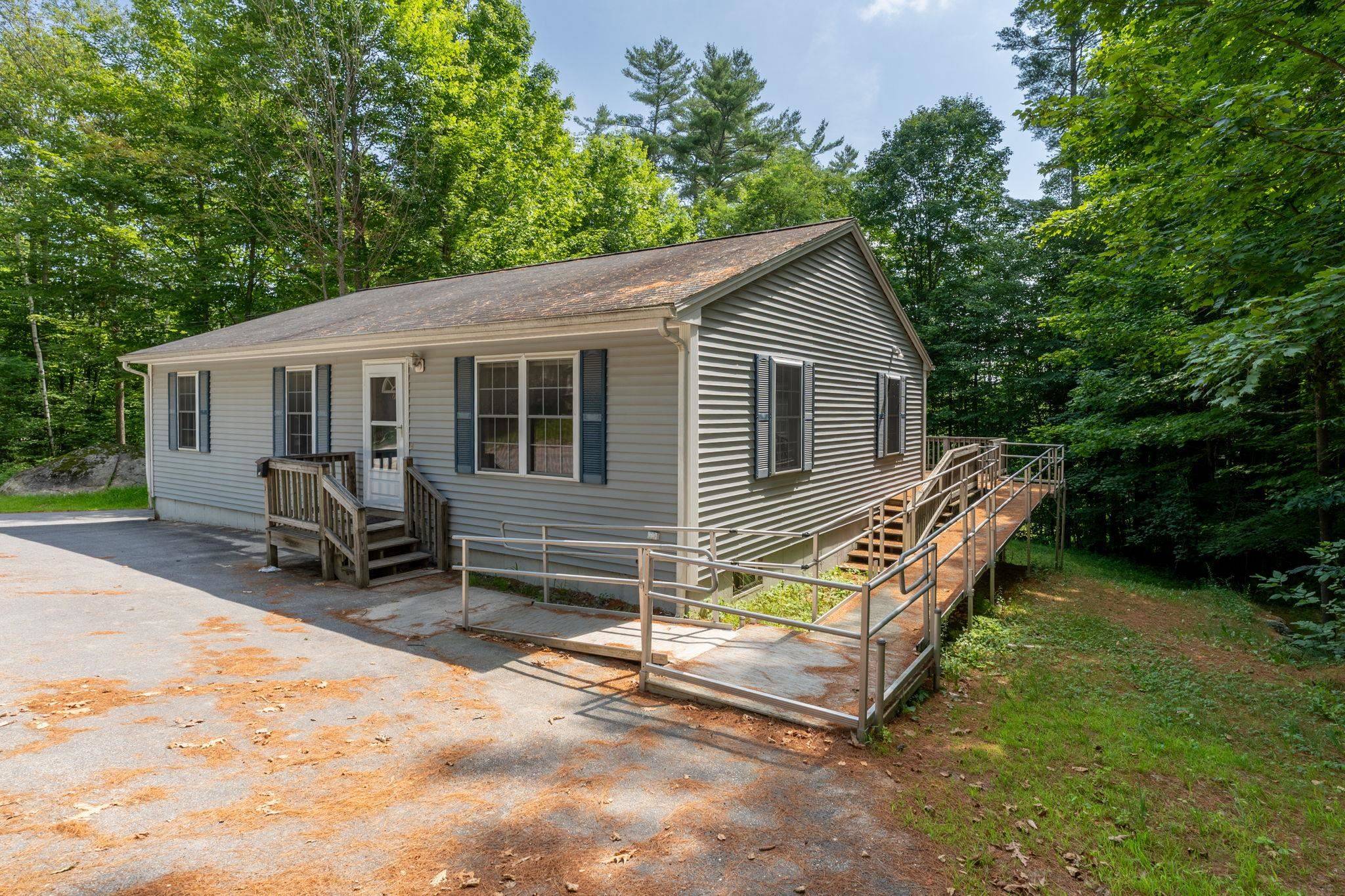 Hillsborough, NH 03244,71 Gould Pond RD