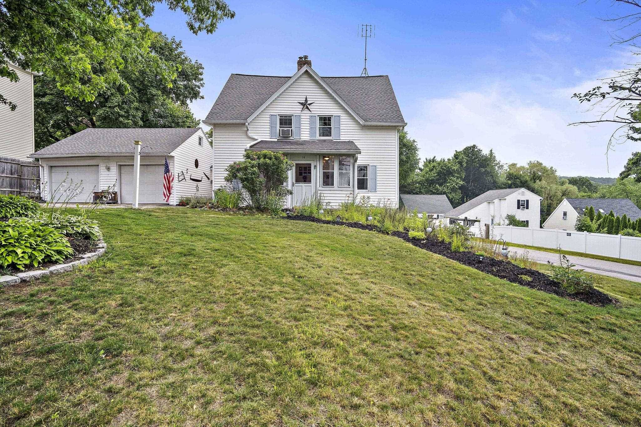 14 Old Wellington RD, Manchester, NH 03104