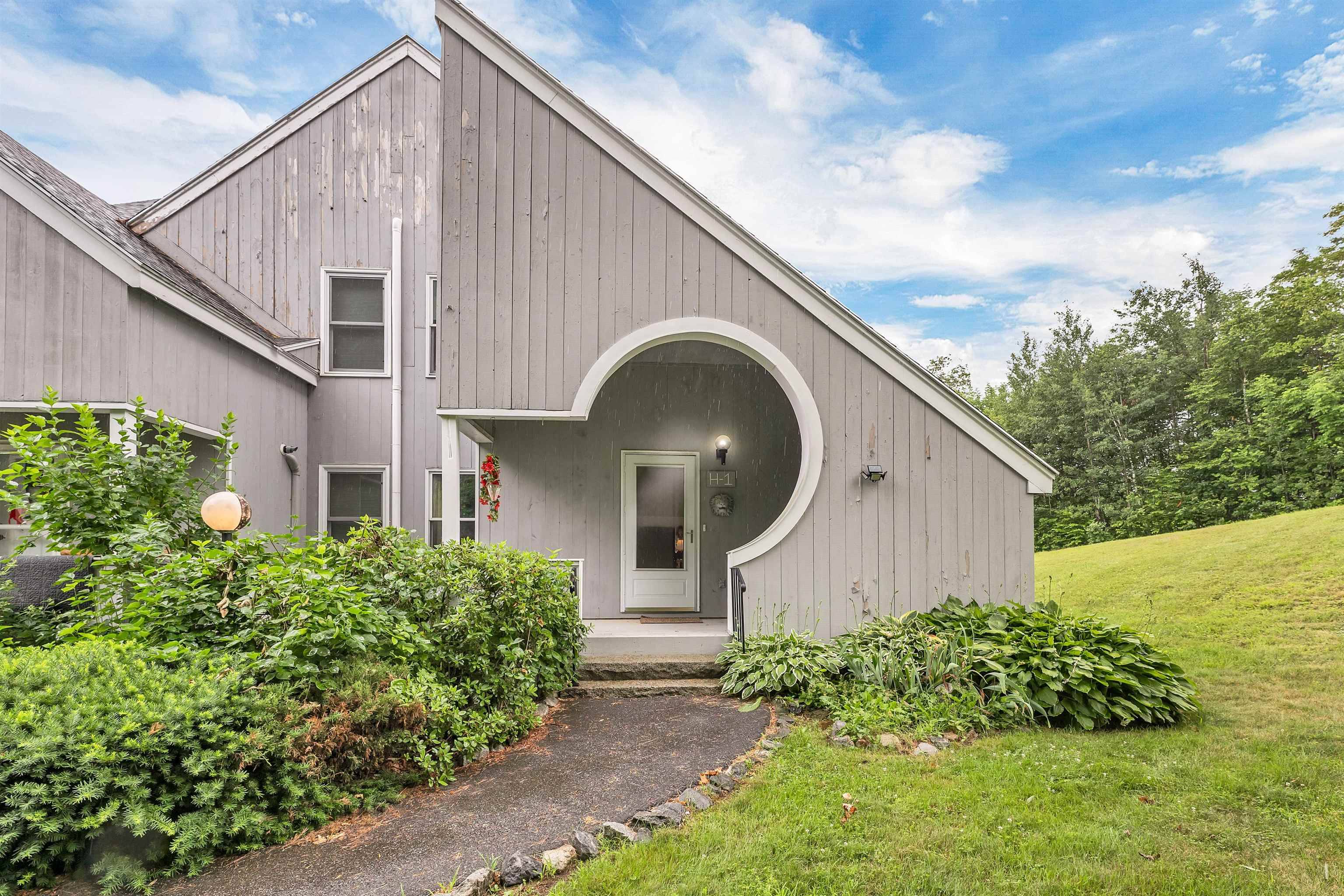 55 Tenney Mountain RD #1, Plymouth, NH 03264
