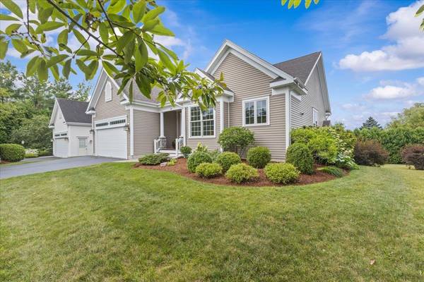 23 Upswept LN, South Burlington, VT 05403