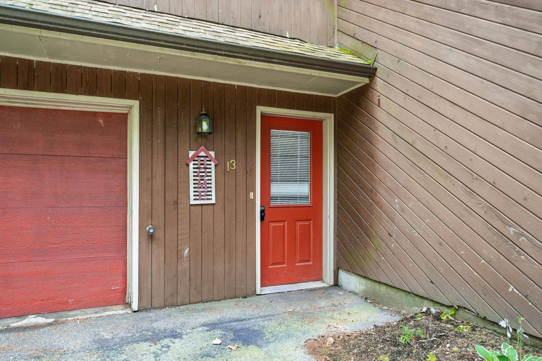Epping, NH 03042,153 Coffin RD #13