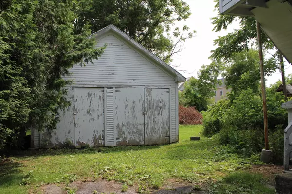Rutland City, VT 05701,134 Maple ST