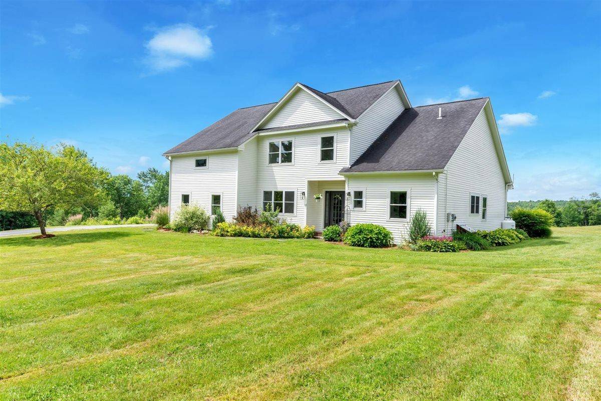 13 Windlea DR, Middlesex, VT 05602