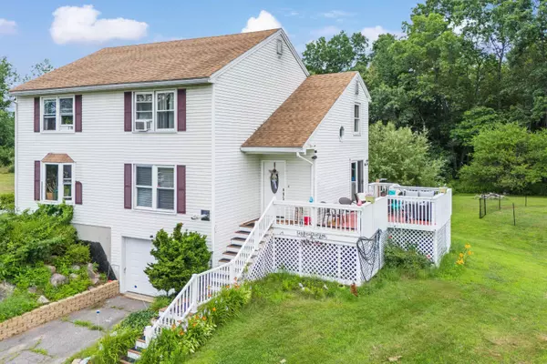 20 Richardson DR #R, Derry, NH 03038