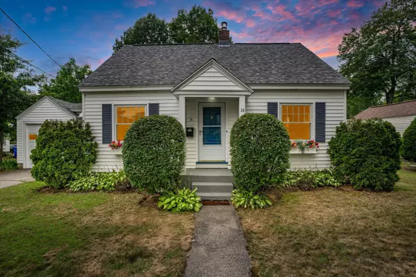 16 Mirror ST, Manchester, NH 03104