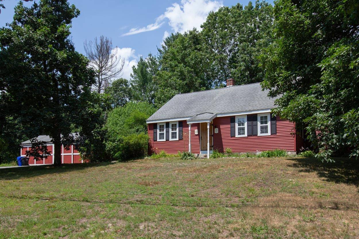29 Chalifoux RD, Hudson, NH 03051